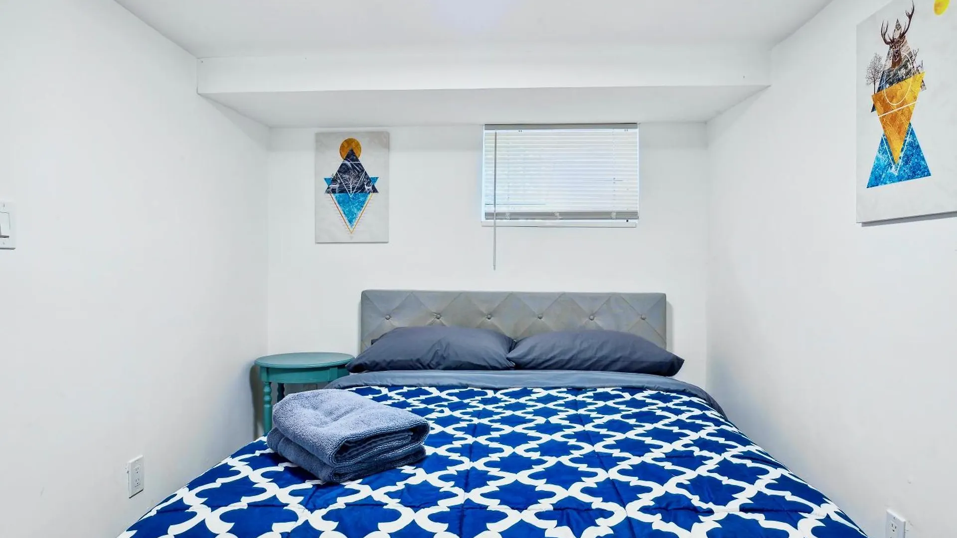 2 Bedroom Cozy Gem Manhattan Beach New York United States